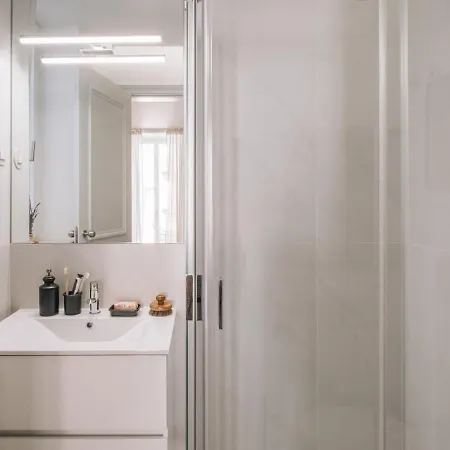דירה Bailen - 3 Bedrooms And Terrace In Arroios ליסבון
