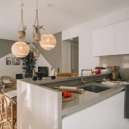 Bailen - 3 Bedrooms And Terrace In Arroios דירה ליסבון