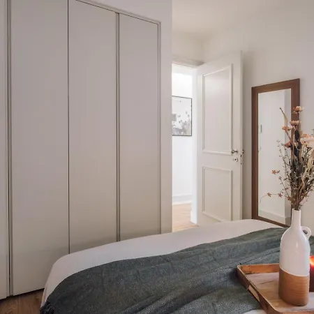 Apartamento Bailen - 3 Bedrooms And Terrace In Arroios